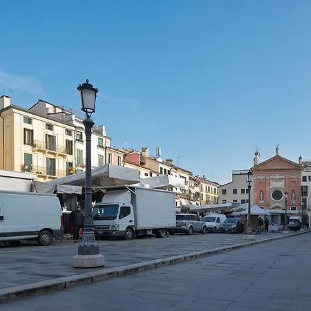 Diamantino Town House-2